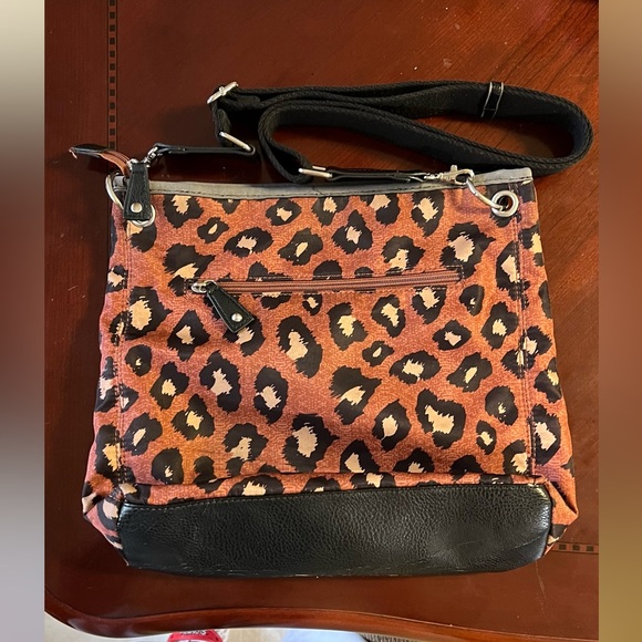 Franco Sarto Leopard Print crossbody purse - Picture 1 of 10